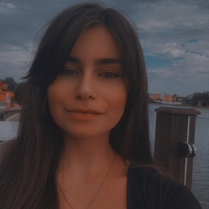 Диана Апресян