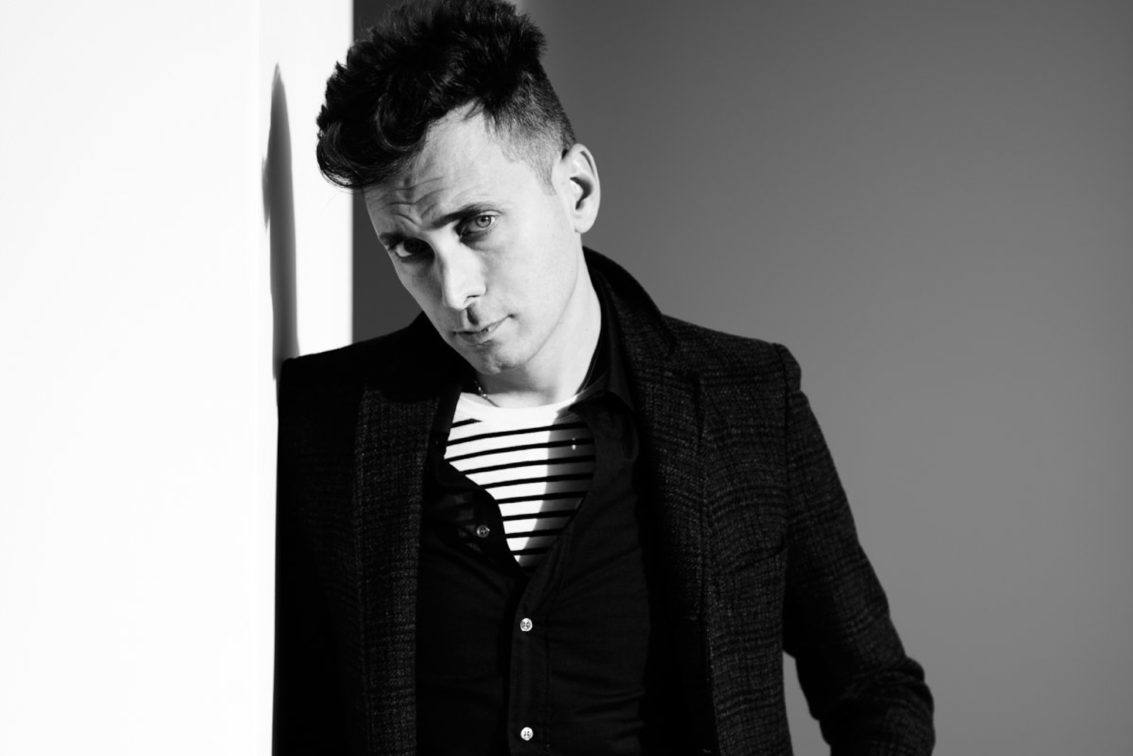 ⚡️Эди Слиман покидает пост креативного директора Celine. Дизайнер занимал этот пост в модном доме с 2018 года. | Сетка — социальная сеть от hh.ru