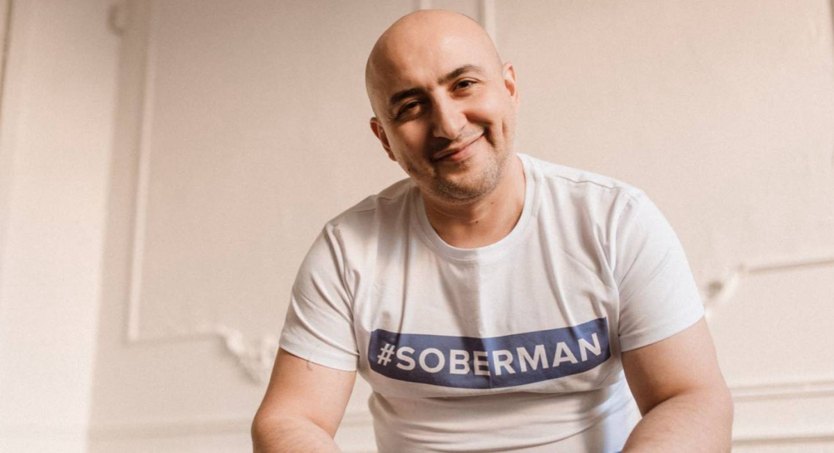 «По идее, я должен поддерживать нарратив: “алкоголь — это яд, лучше его не использовать” | Сетка — социальная сеть от hh.ru