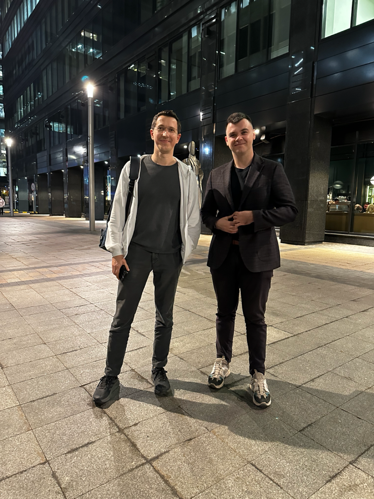 Это Александр Еременко. Основатель агентства Brandlab. | Сетка — социальная сеть от hh.ru