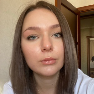 Александра Макарова