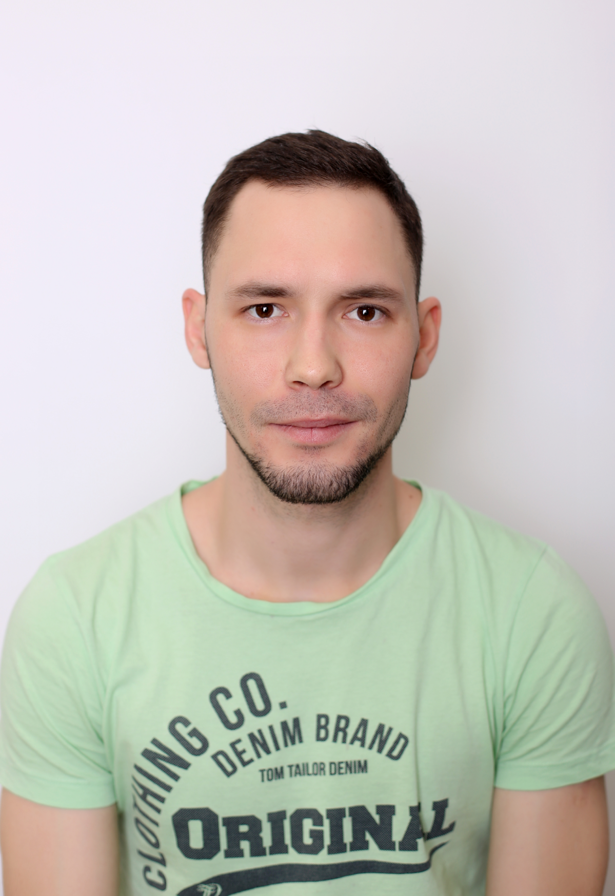 Павел Карлов
