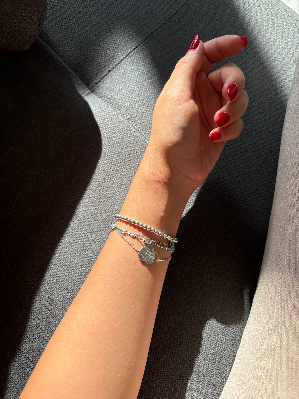 Наше тело - учебник истории нашей жизни
Сегодня утром я гладила белье (ведь чем еще можно заняться в 8 утра, правда?) и обожглась | Сетка — социальная сеть от hh.ru