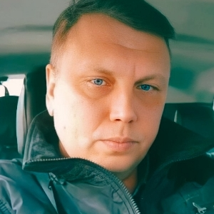 Антон Перов