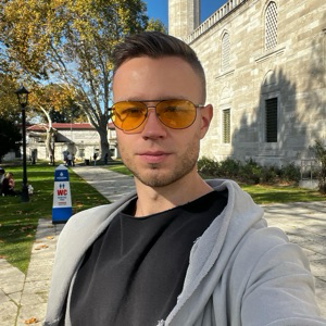 Павел Зубкус