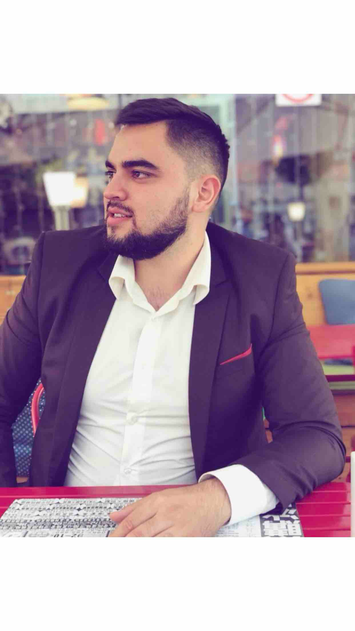 Tim Mantsevich | Сетка — социальная сеть от hh.ru