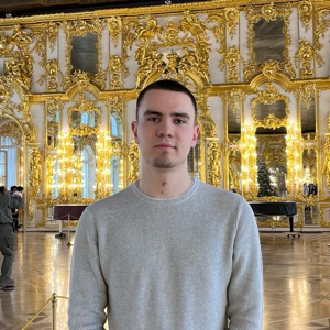 Константин Локтионов