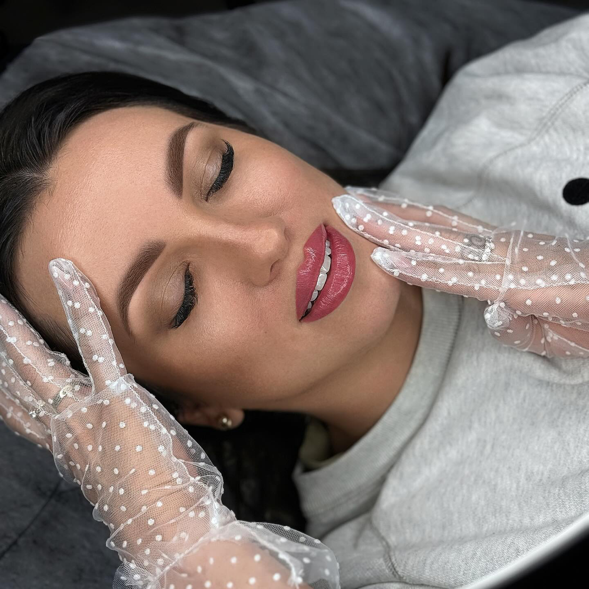 ☝️ Идеальное сочетание: брови и губы с перманентным макияжем | Сетка — социальная сеть от hh.ru