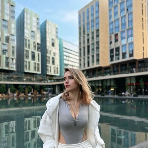 Алина Крав
