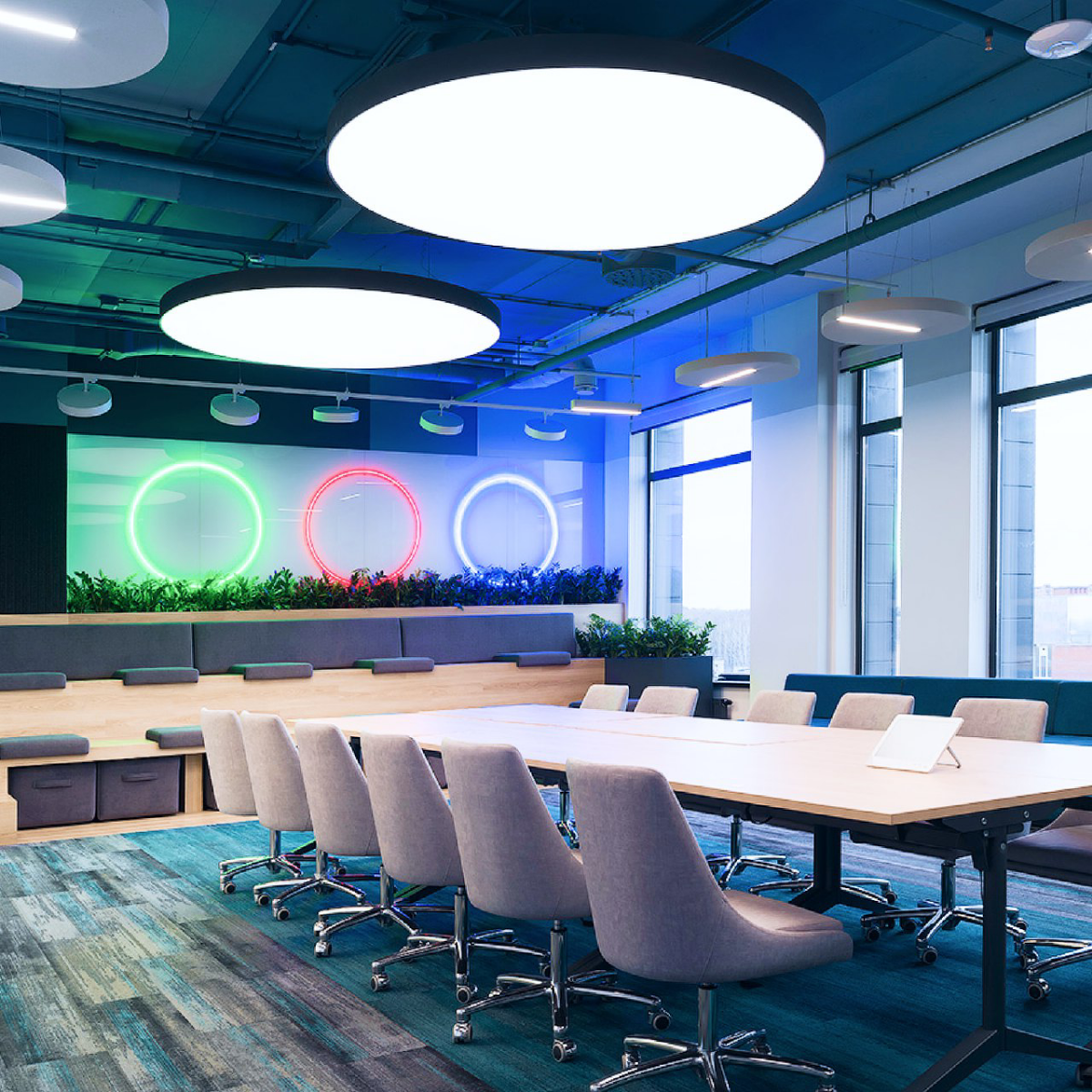 Новосибирский IT-офис Совкомбанка – лучший  корпоративный офис 🛋️ 

19 сентября прошла церемония награждения премии Workplace Awards – одной из самых значимых на рынке коммерческой недвижимости | Сетка — социальная сеть от hh.ru