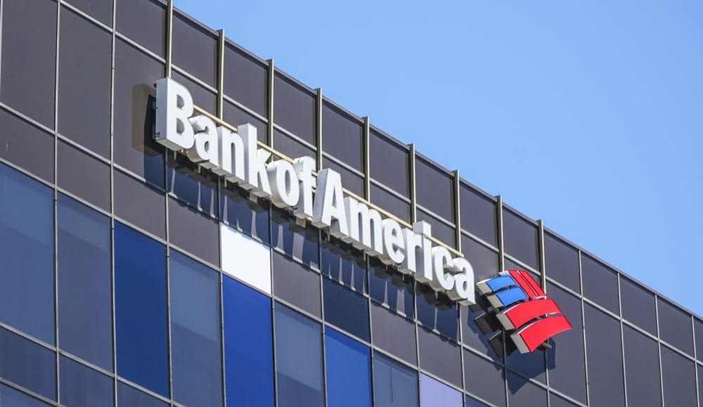Bank of America столкнулся с отключением сети, оставив тысячи клиентов в подвешенном состоянии | Сетка — социальная сеть от hh.ru