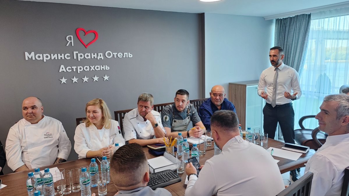 Проводим мастер-класс для всех шеф-поваров сети Marins Hotels | Сетка — социальная сеть от hh.ru