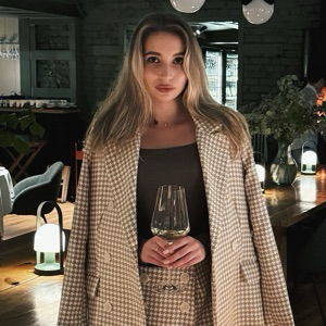 Арина Куленкова | Сетка — социальная сеть от hh.ru