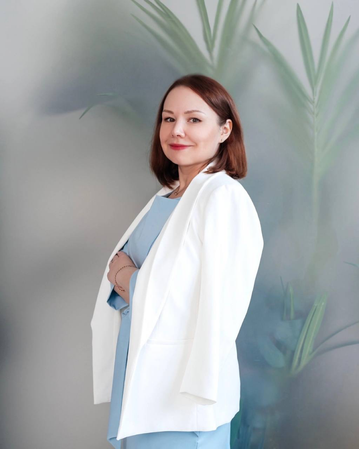 Друзья, всем прекрасной пятницы!
Меня зовут Новосёлова Юлия, я маркетолог и руководитель агентства «Бренд в сапогах» | Сетка — социальная сеть от hh.ru