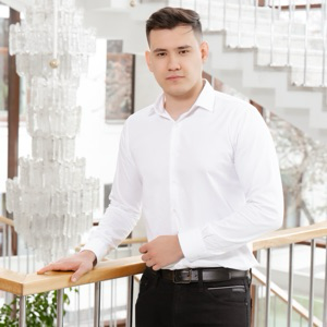 Даниил Наринский