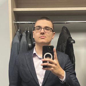 Беньямин Гура | Сетка — социальная сеть от hh.ru