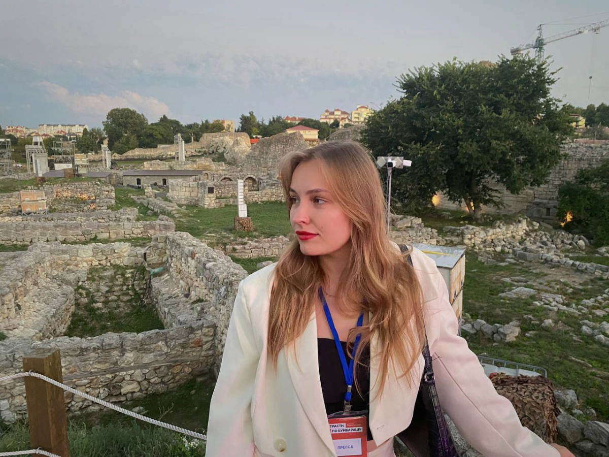 Анастасия Фриш | Сетка — социальная сеть от hh.ru