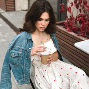 Юлия Хайсарова | Сетка — социальная сеть от hh.ru