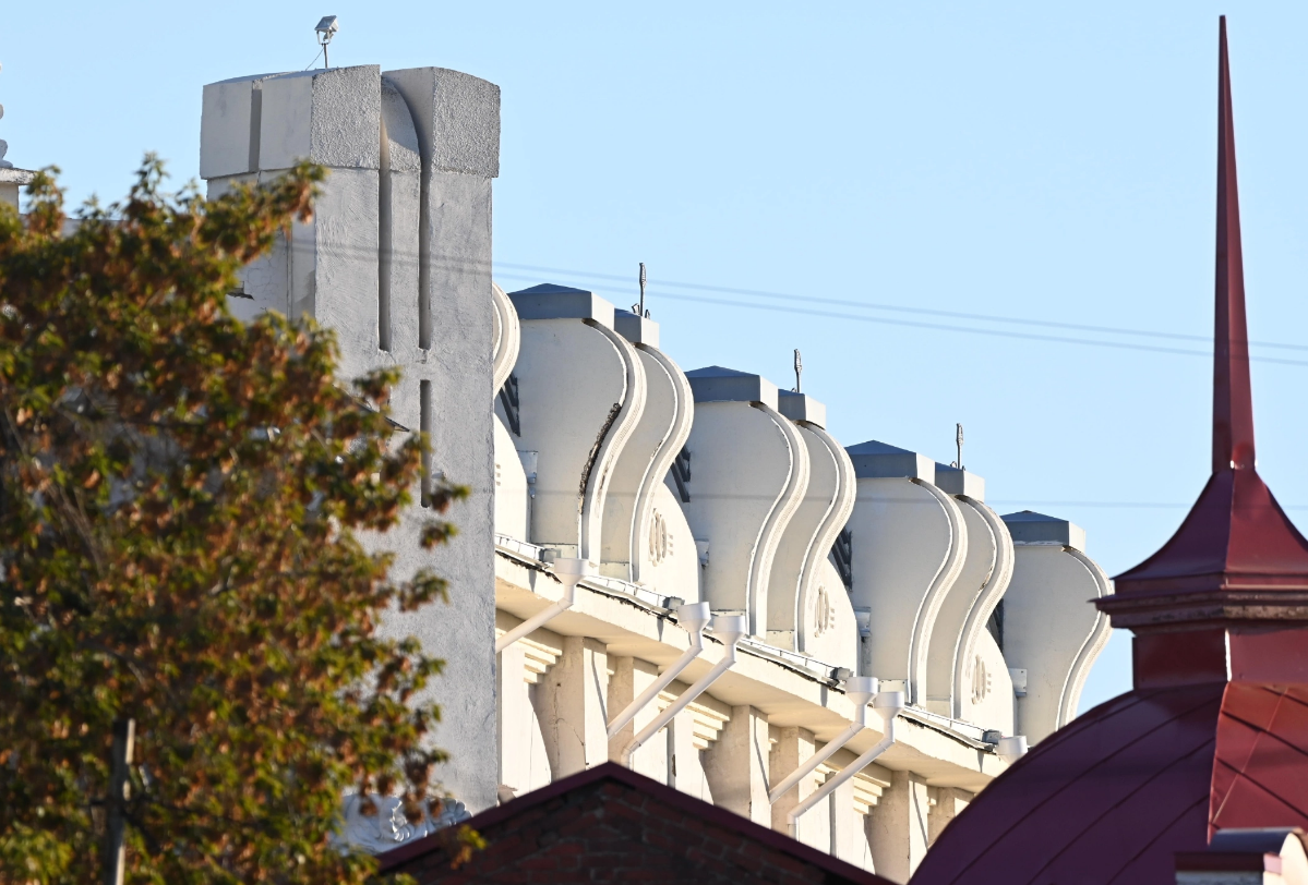 Если смотреть на город через объектив 600мм, да ещё и на кропе, знакомые места открываются по-новому :) | Сетка — социальная сеть от hh.ru