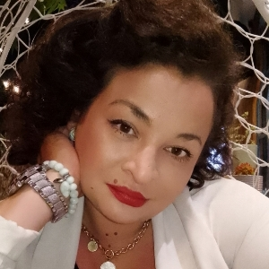 Елена Фоменко | Сетка — социальная сеть от hh.ru