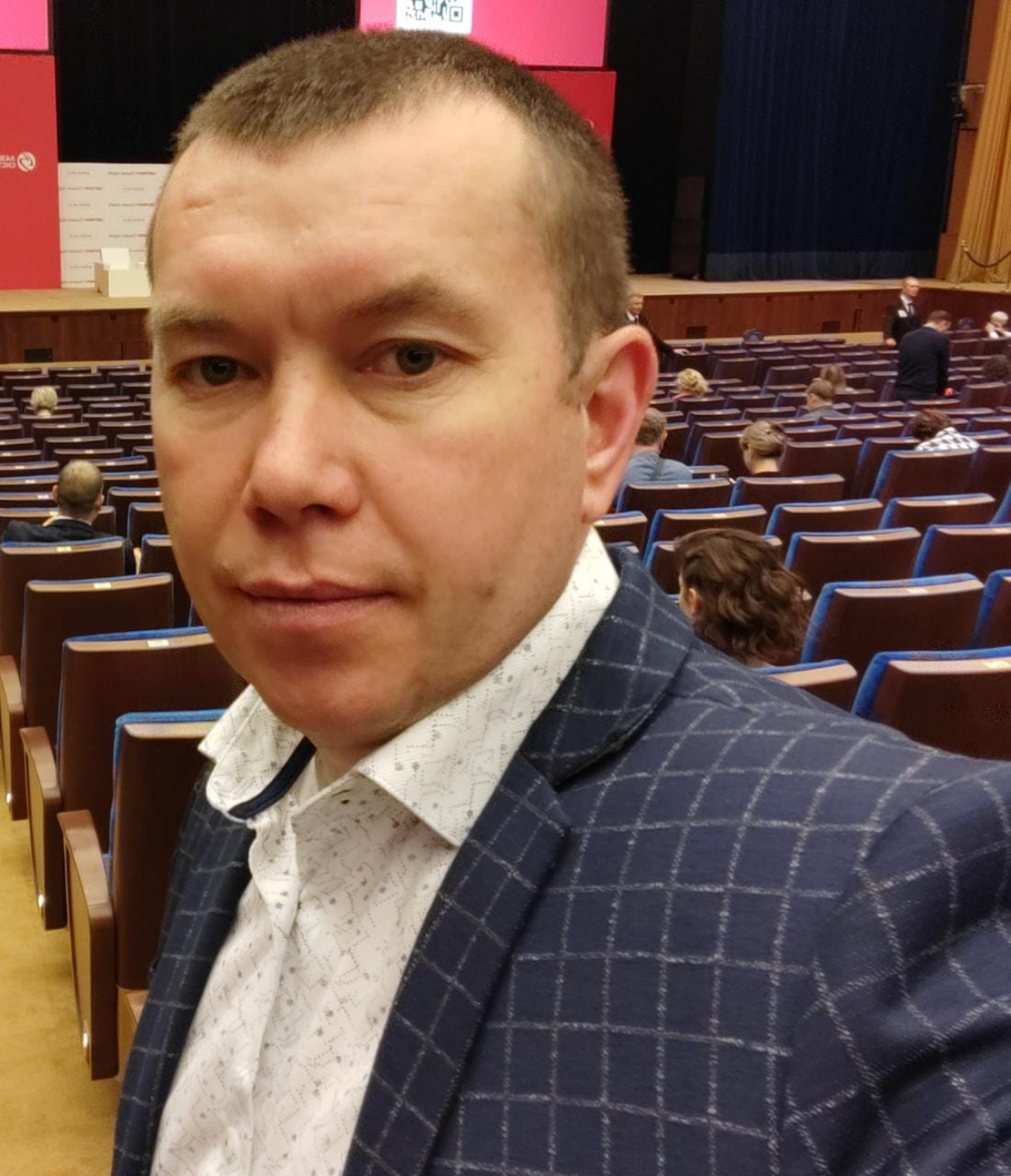 Артем Петухов