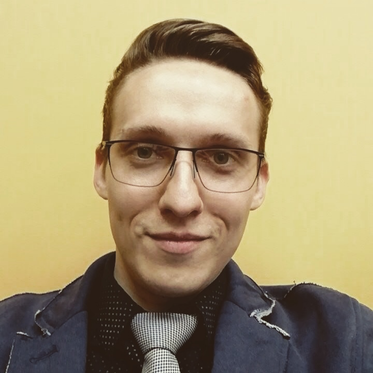 Александр Бакланов