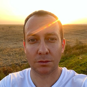 Андрей Ртов