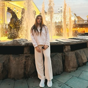 Юлия Корепанова