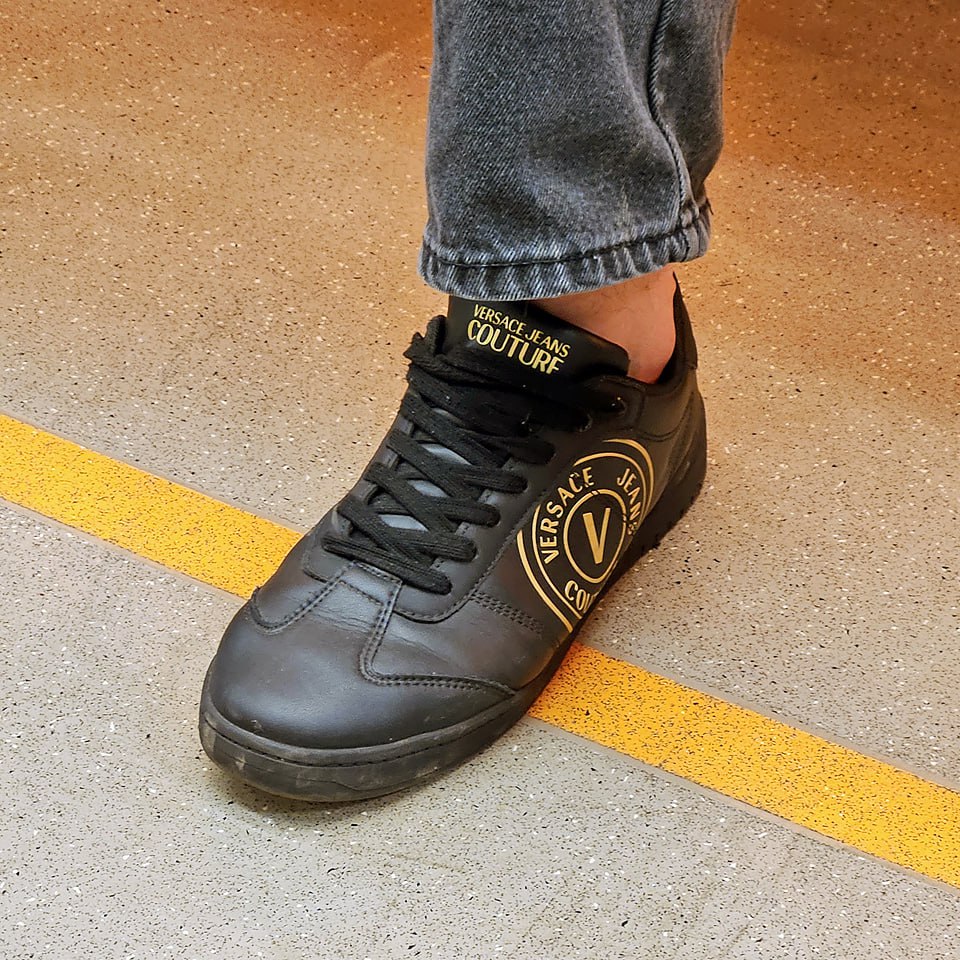 Тут из зала спрашивают, а где вторая?
Со второй всё, хорошо! Но тут прям картинно вышло | Сетка — социальная сеть от hh.ru