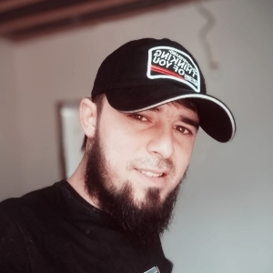 Алим Алим