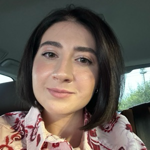 Алина Дмитриева | Сетка — социальная сеть от hh.ru