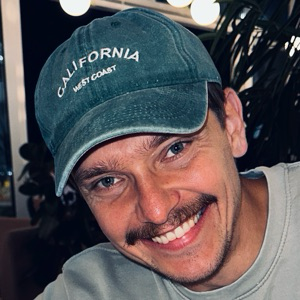 Артём Сафронов