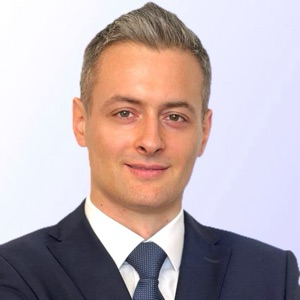 Петер Минарик