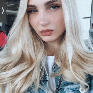 Екатерина Жданова