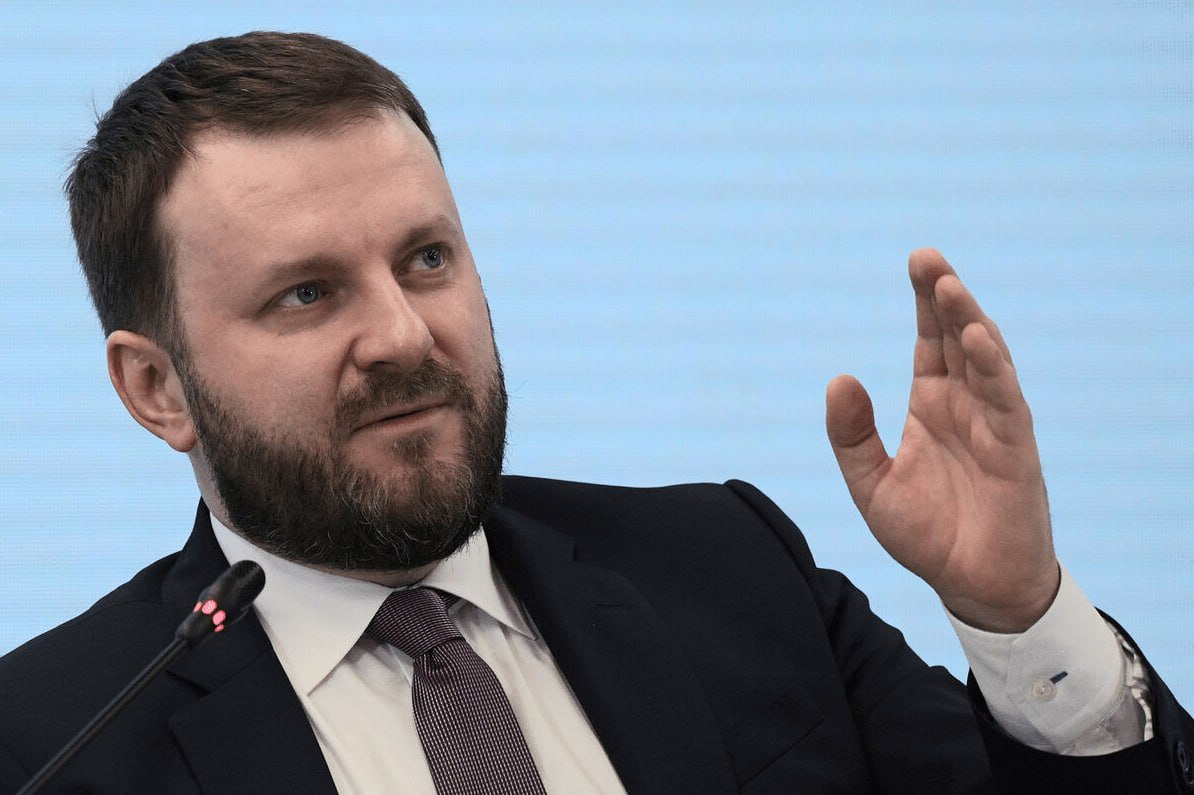 🤖 Замглавы администрации президента: «Роботизация — прямой путь к преодолению дефицита кадров»
На новых промышленных предприятиях «процесс уже идёт» | Сетка — социальная сеть от hh.ru