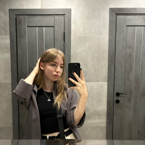 Яна Фомина