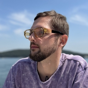 Егор Захаров