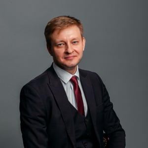 Роман Печёнов