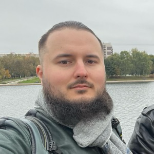 Андрей Абдюханов