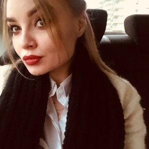 Юлия Романова