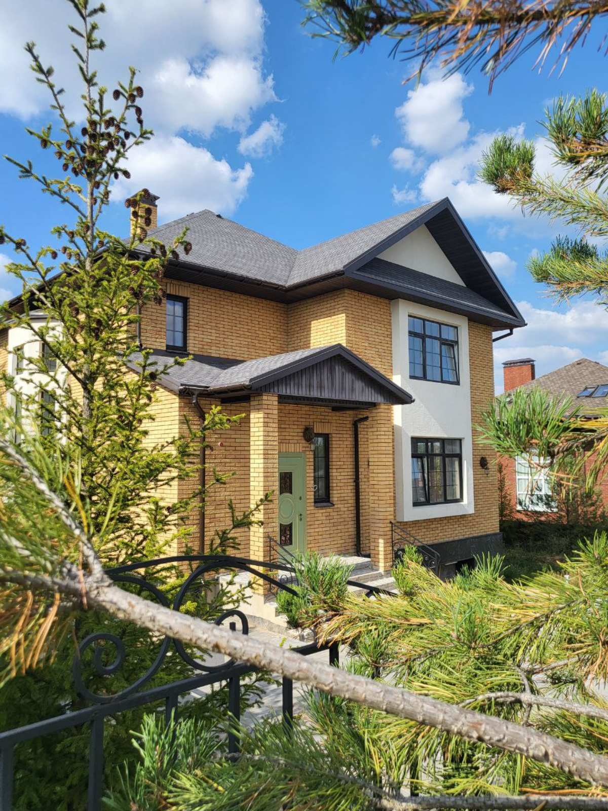 Великолепный дом "Ирис" | Сетка — социальная сеть от hh.ru