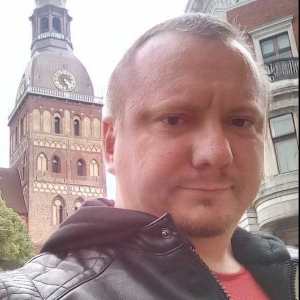 Александр Михайлютенко