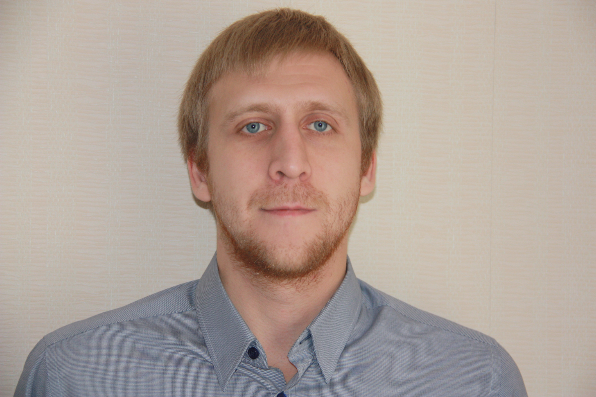 Дмитрий Долбиков