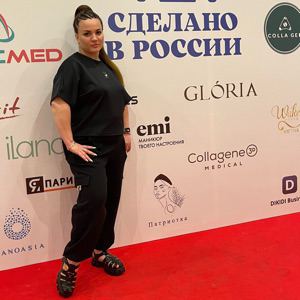 Юлия Мельникова