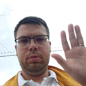 Никита Звонарев