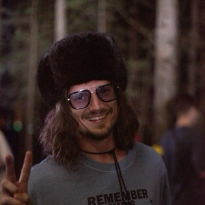 Денис Пономарев