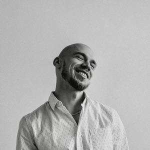 Виктор Бастрон