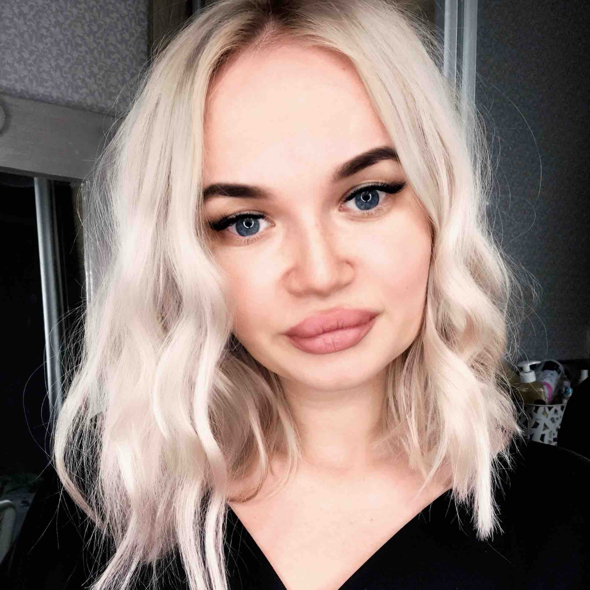 Елена Романова