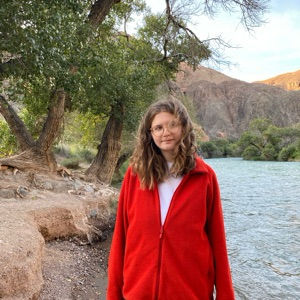 Аня Колчина