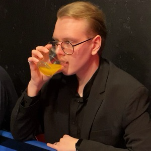 Денис Ви | Сетка — социальная сеть от hh.ru